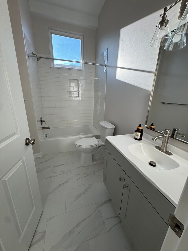 Photo - 89 Fishburne St