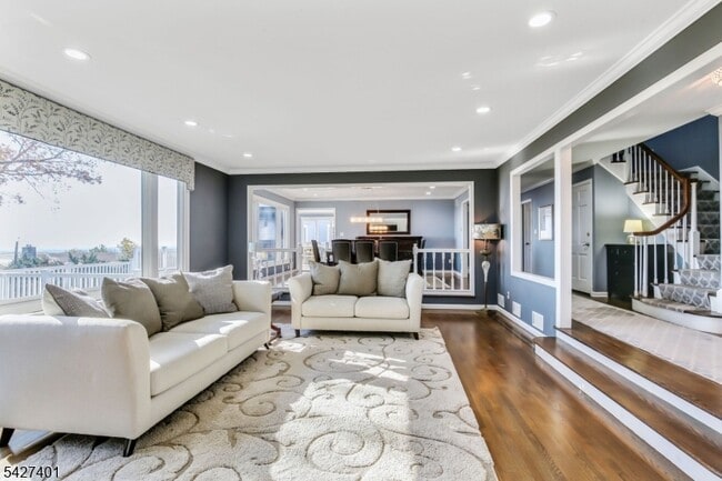 Photo - 1008 Mary Allen Ln