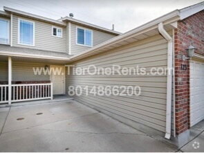 Building Photo - NO DEPOSIT option available for qualified ... Rental