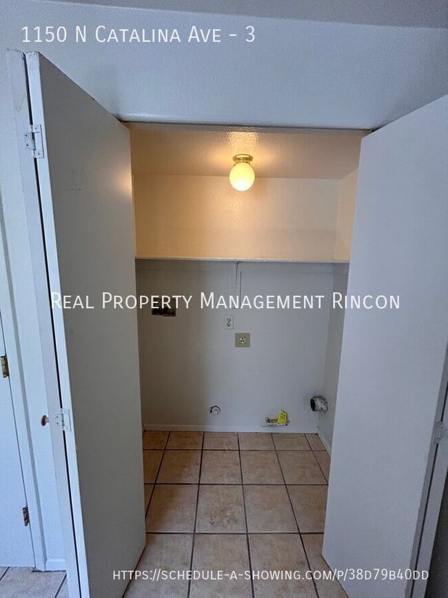 Photo - 1150 N Catalina Ave Unidad 3