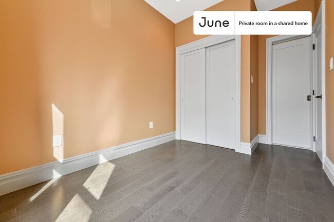 Photo - Room in Shared 3 bed/2 bath home Unit A