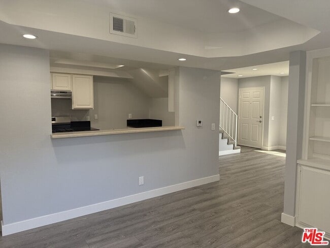 Photo - 7639 Kester Ave Unit 1