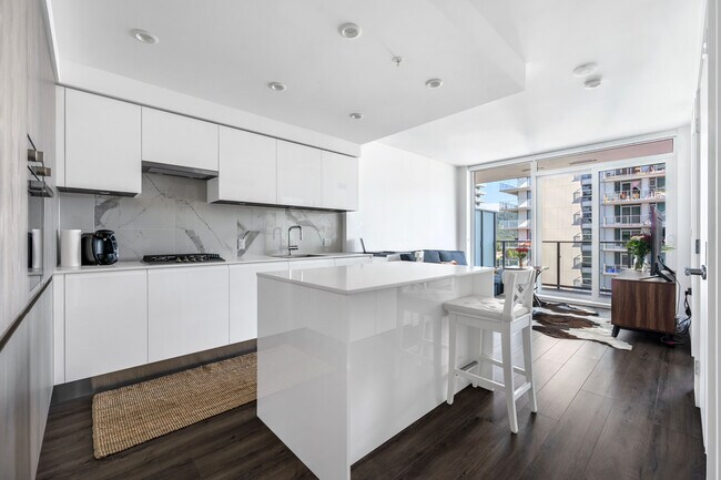 Photo - 3888 Evergreen Pl Unit 1203