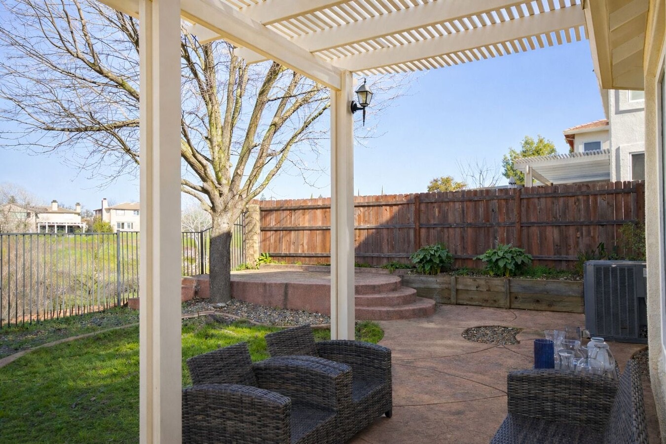 Photo - 1000 Cameron Dr