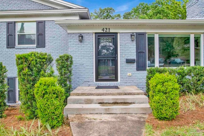 421 Woodbine Dr
