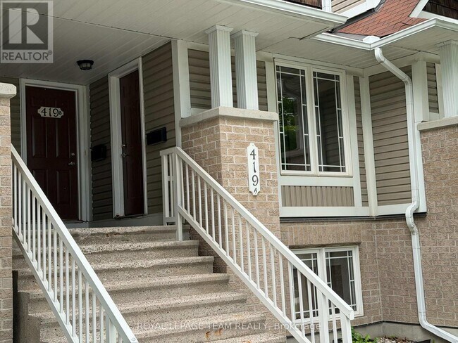 Photo - 419 Chapman Mills Dr Unit A