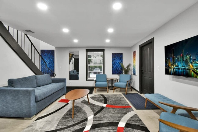 Photo - 621 NE 28th St Unidad ID1018314P