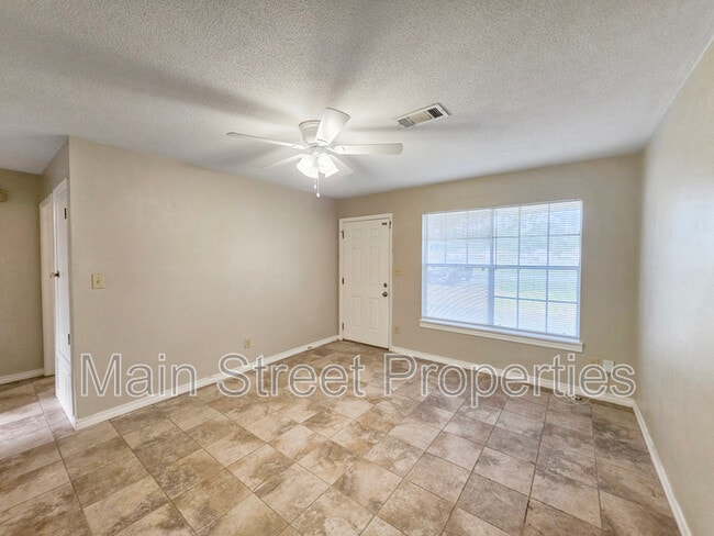 Photo - 7816 Sabra Dr