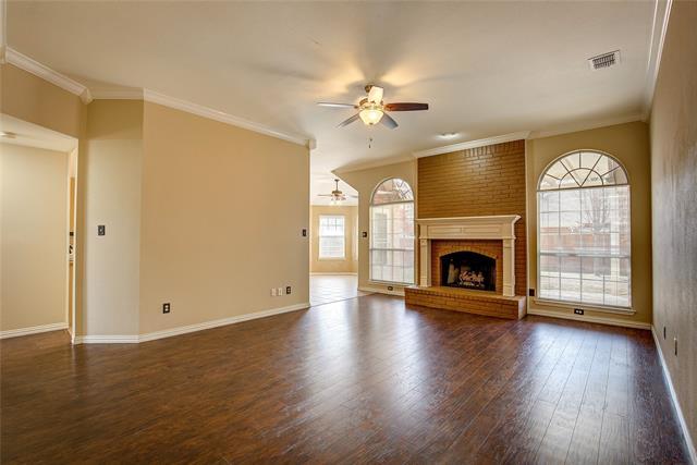 Photo - 909 Mallard Way