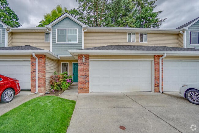 Building Photo - THREE BEDROOM TOWNHOME WITH GARAGE ACROSS ...
