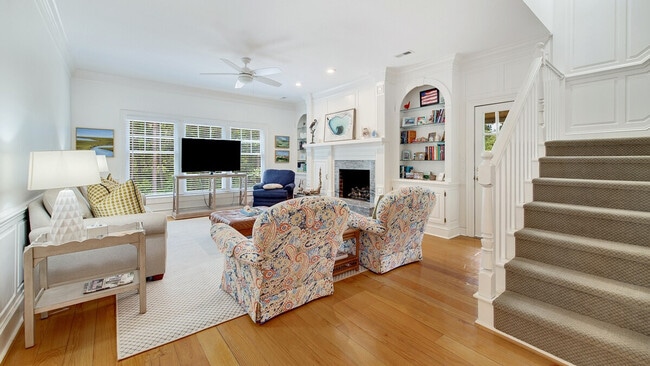 Photo - 546 Collins Meadow Dr Unidad ID1253398P