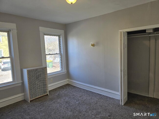 Photo - 154 Plaza Ave Unit 1st floor