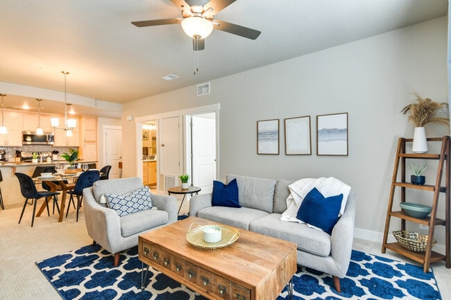 Photo - 4622 Hahns Peak Dr Unidad SI ID1385715P