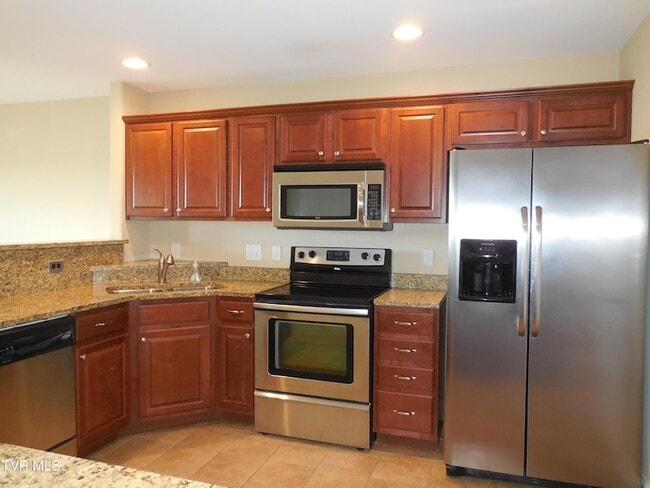 Photo - 341 Coldwater Dr