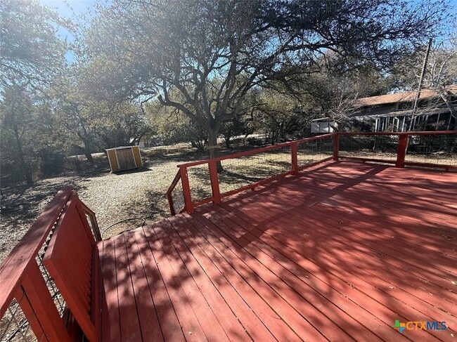 Photo - 519 Royal Oak Dr