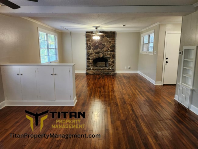 Photo - Great Neighborhood