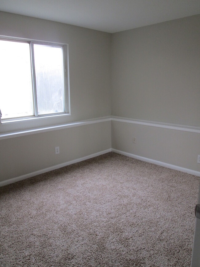 Photo - 3 bedroom house near Garden Acres Park