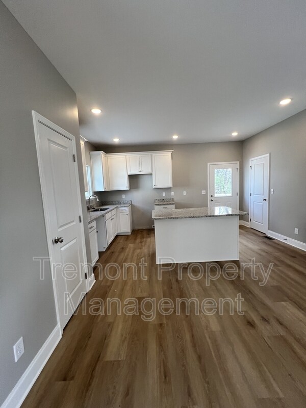 Photo - 1226 Sholar Ave