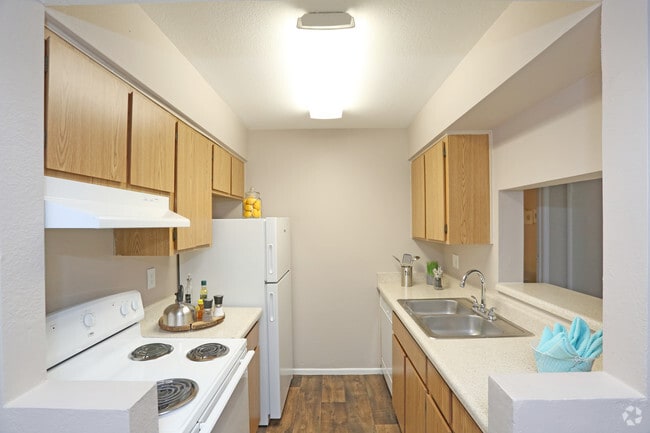 Interior Photo - Portola Glendale Rental