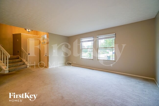 Photo - 5586 Edie Dr