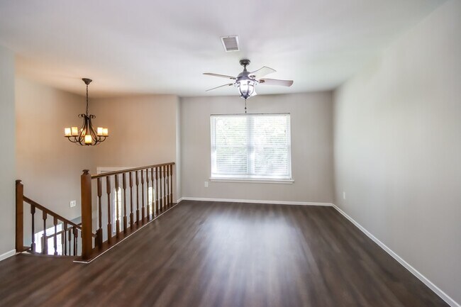 Photo - 103 Maple Branch St