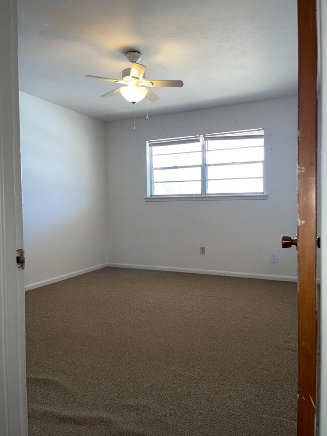 2 Bedroom, 1 Bath - 2 Bedroom, 1 Bath Casa