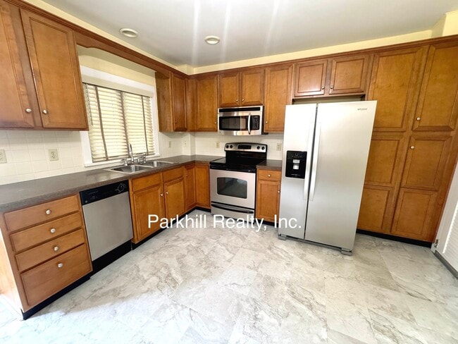 Photo - 24 Pen Argyl St