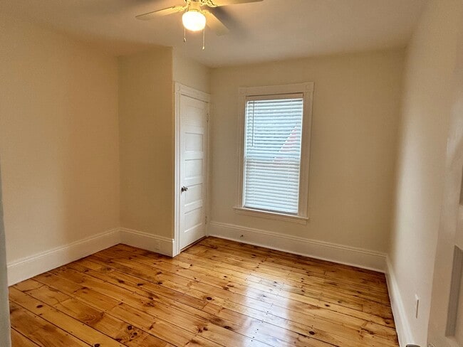 Photo - 201 Cartier St Unit 3