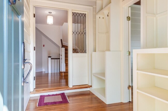 Photo - 29 Devereaux St