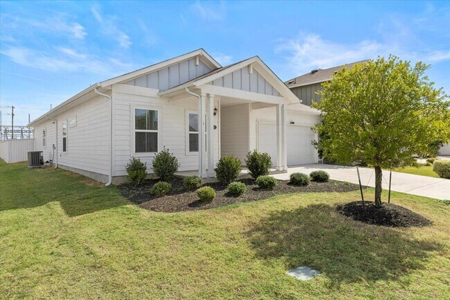 Photo - 261 Hortus Dr