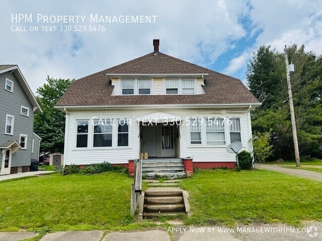 Building Photo - 1301 Woodward Pl NW Rental