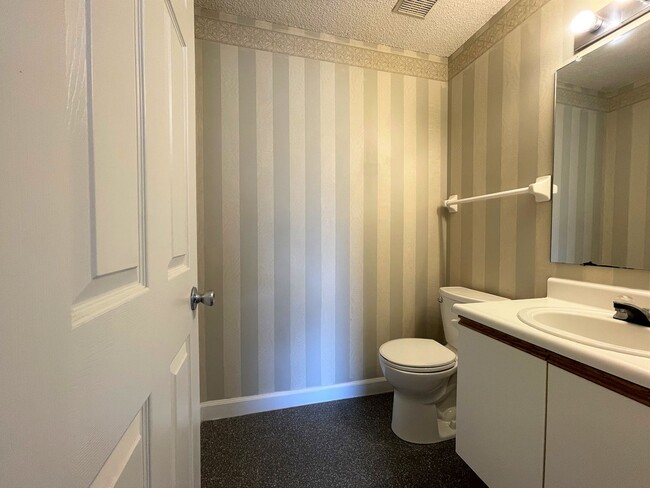 Photo - 2059 Coleman Dr