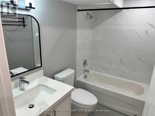 Photo - 41 Paisley Green Ave