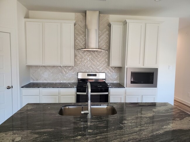 Photo - 2940 Needham Gdn Ln