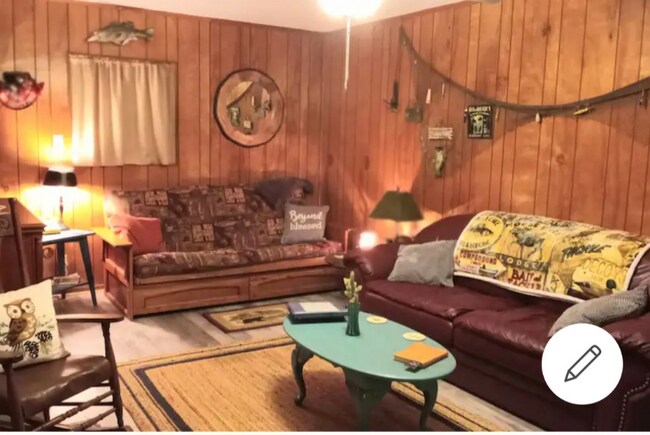 Photo - 7937 Spring Creek Dr