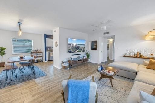 Photo - 6990 Place De La Paix Unit 2B