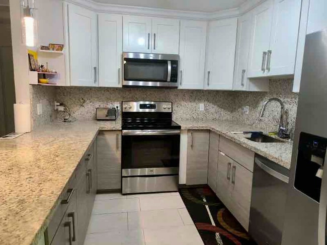 Building Photo - 4141 NW 114th Ave Rental