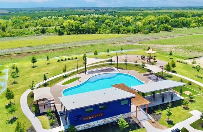 Photo - 1548 Weatherford Ln