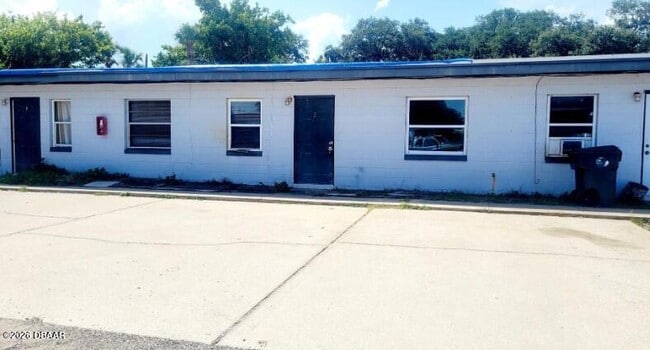 Building Photo - 430 N Charles St Unit 2