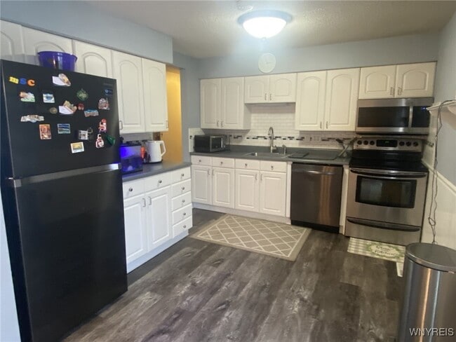 Photo - 36 Altair Dr