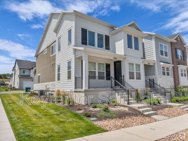 Building Photo - 1290 N 3960 W Rental