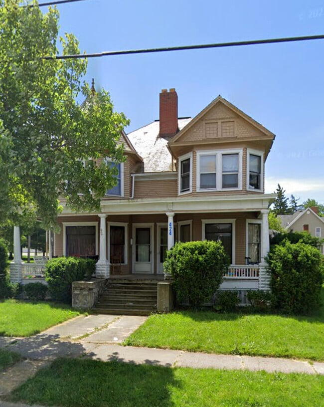 Photo - 424 E Maumee St Townhome