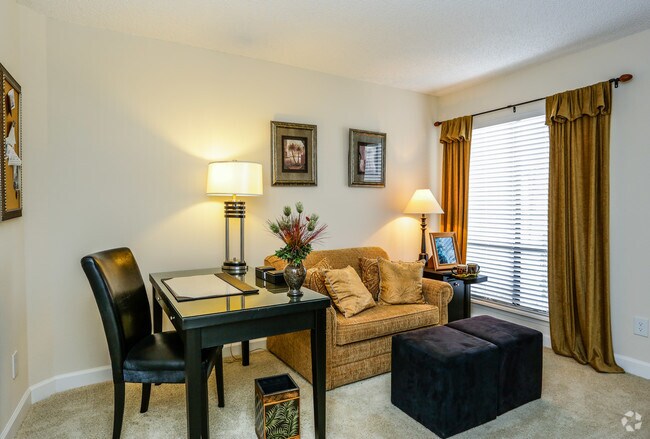 Casa Bella Apartment Homes