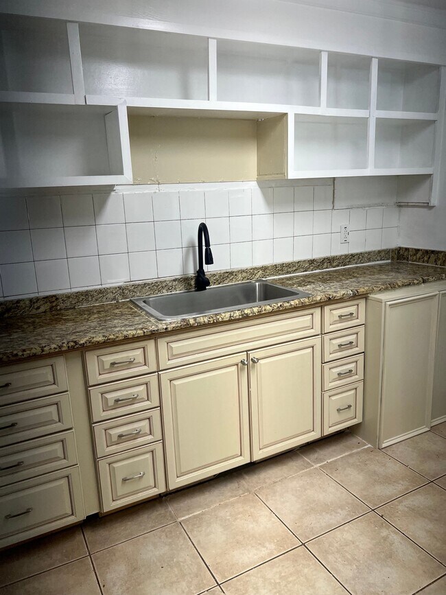 Photo - 7222 Tuckaseegee Rd Unidad 7222 A Tuckaseegee Rd Cha