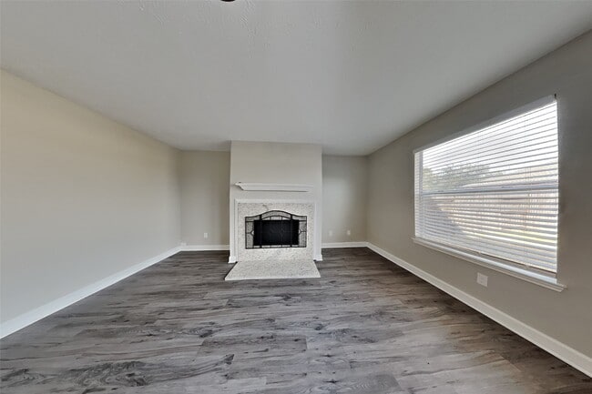 Photo - 2810 Bristlecone Dr