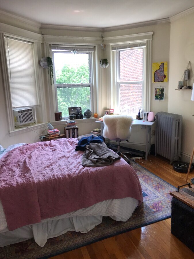 Photo - 98 Queensberry St Unit 1