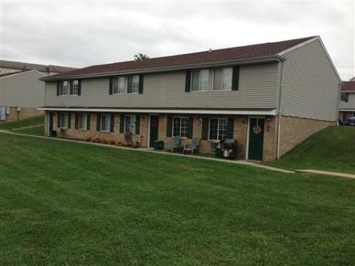 Spring Hollow Apartments - Spring Hollow Apartments