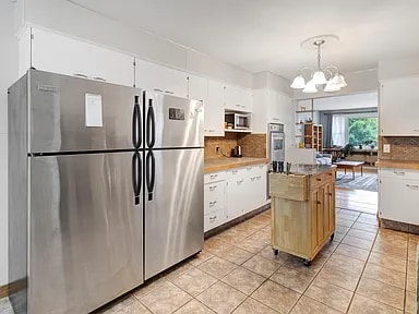 Photo - 14 Bellegarde Ave