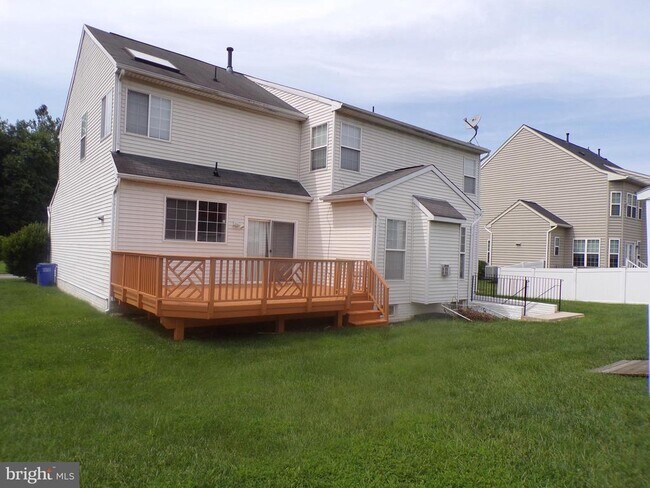 Photo - 7925 Orchard Park Way House