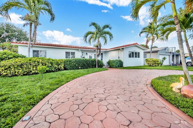 Photo - 5207 Hayes St